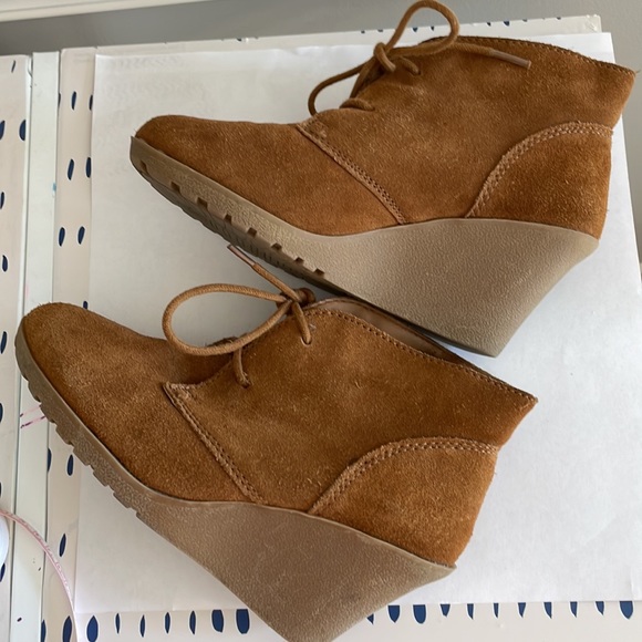 Target Suede Brown Wedge Booties Lace-Up Size 7 - Picture 7 of 11